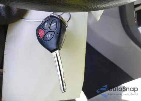 2011 Toyota Corolla Le из США, поврежденный, VIN 2T1BU4EE3BC738425